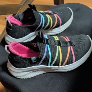 Lightly Used Sketchers Kids Ultraflex Slide On